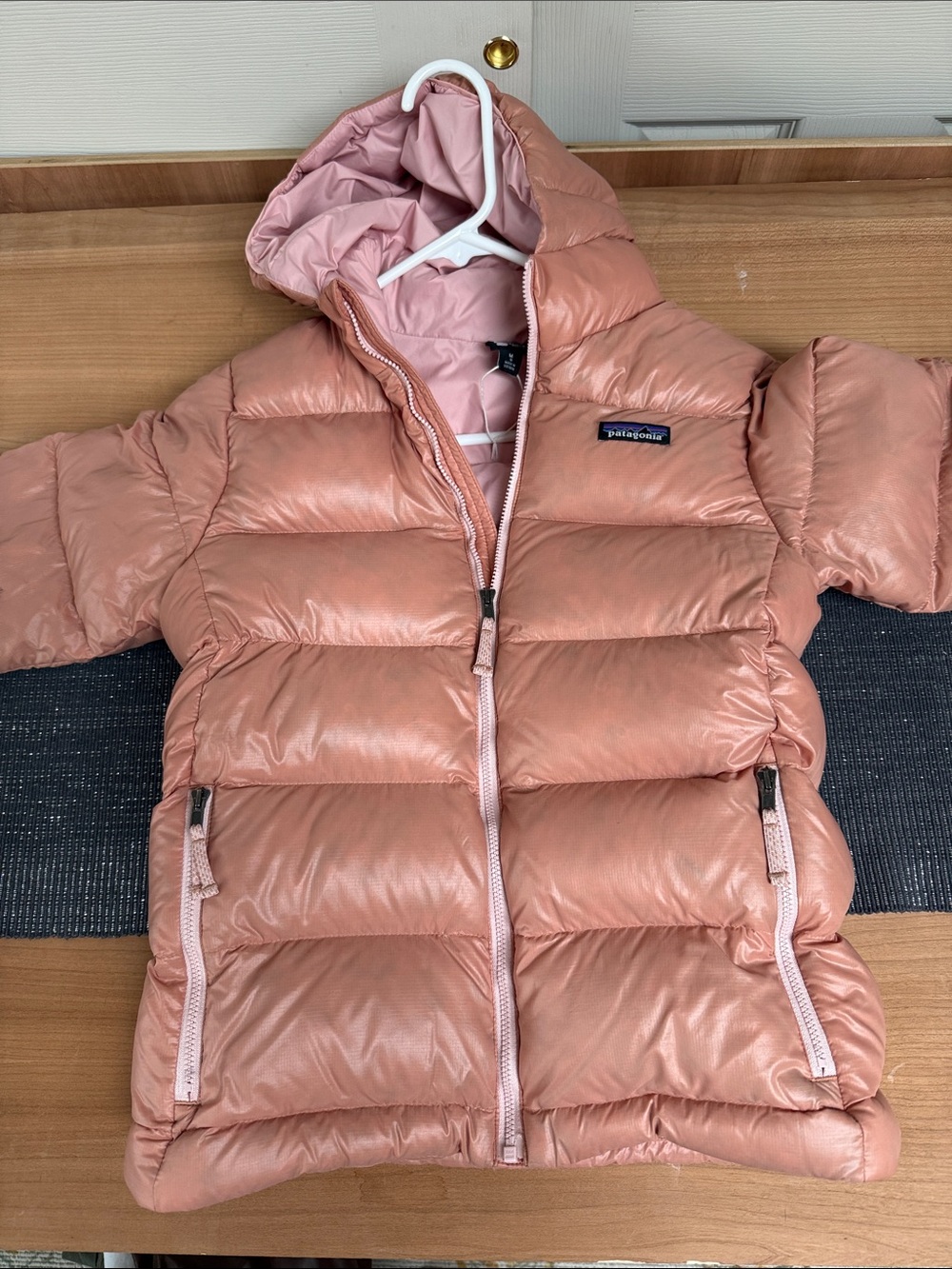 Patagonia Rose Pink Hooded Down Puffer Jacket M 10
